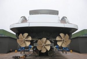 Pershing 108