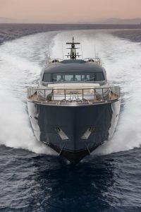 Pershing 108