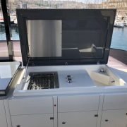 Ferretti 850