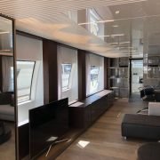 Ferretti 850